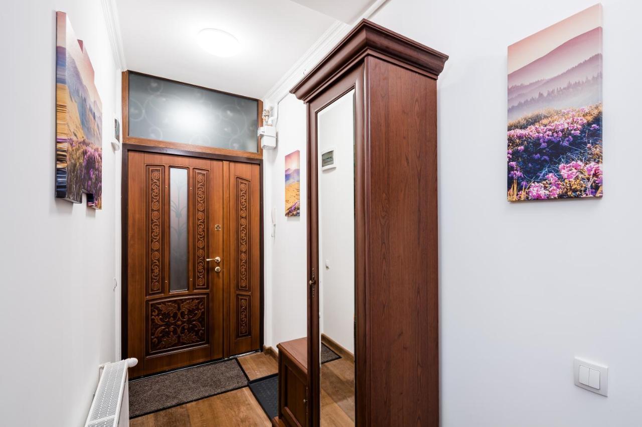 Romari Площа Міцкевича Lviv Ngoại thất bức ảnh