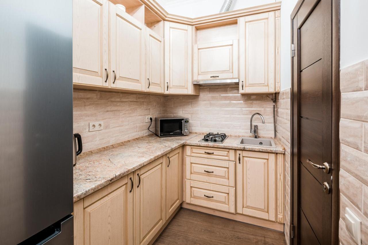 Romari Площа Міцкевича Lviv Ngoại thất bức ảnh
